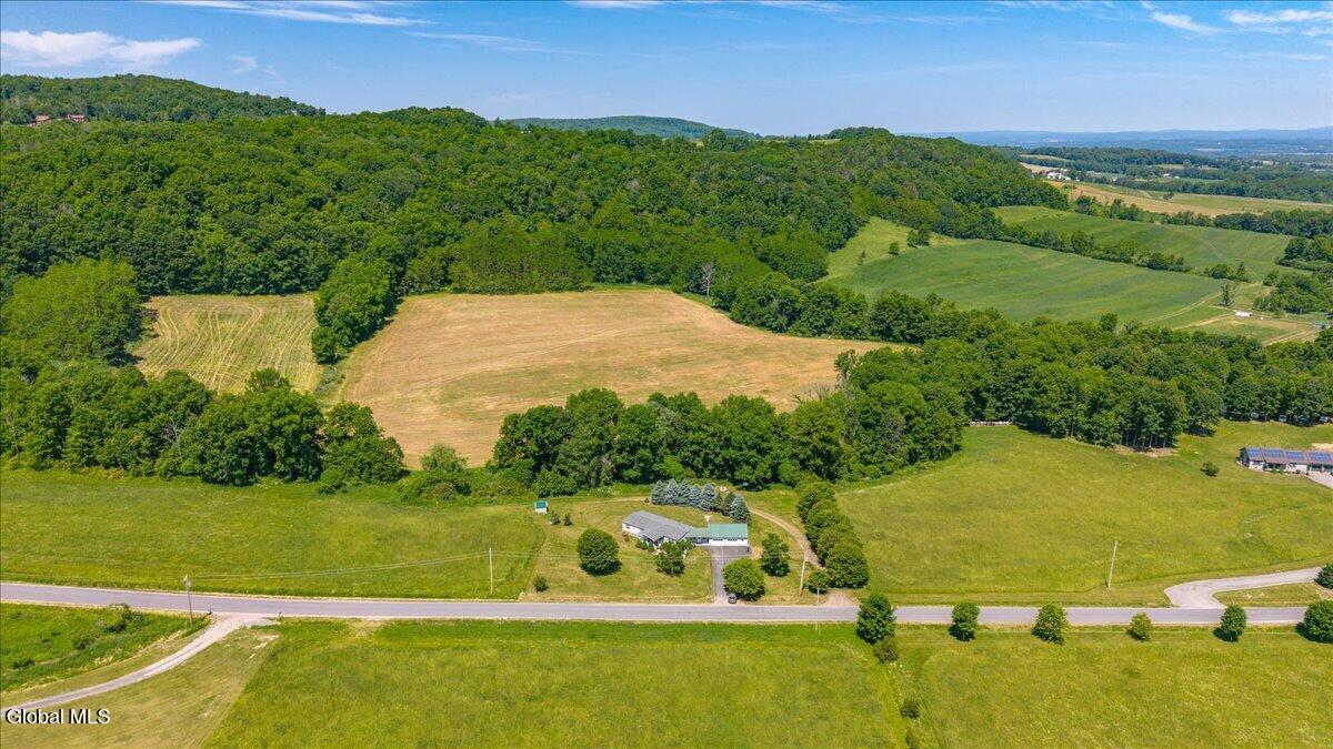 354 Hughes Road Amsterdam NY 12010