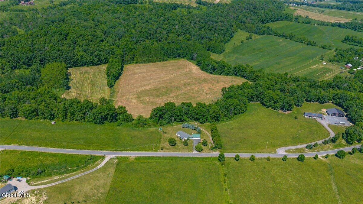 354 Hughes Road Amsterdam NY 12010