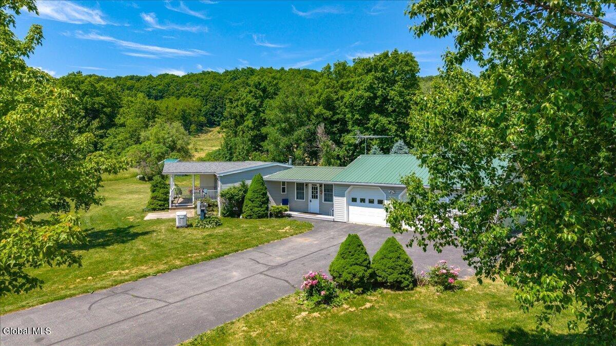 354 Hughes Road Amsterdam NY 12010