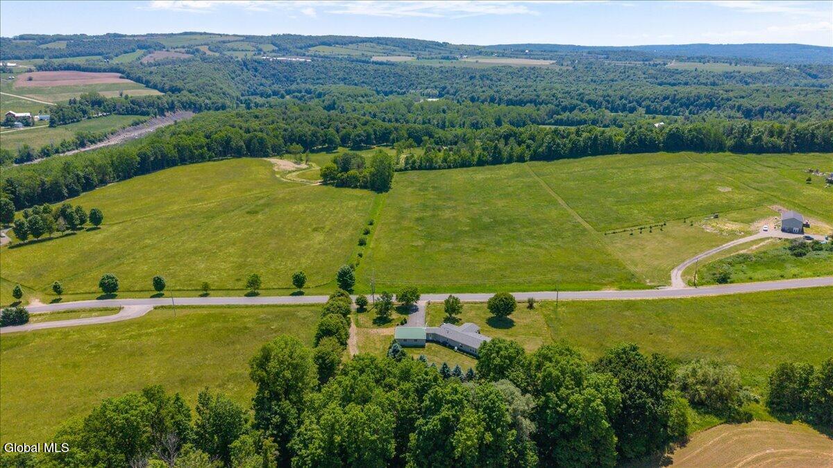 354 Hughes Road Amsterdam NY 12010