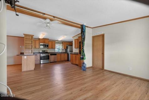354 Hughes Road Amsterdam NY 12010