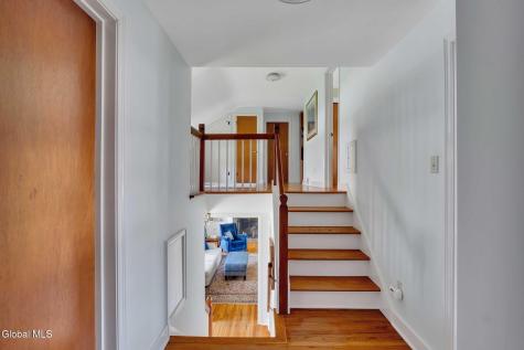 896 Randall Road Niskayuna NY 12309