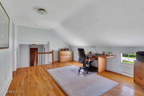 896 Randall Road Niskayuna NY 12309