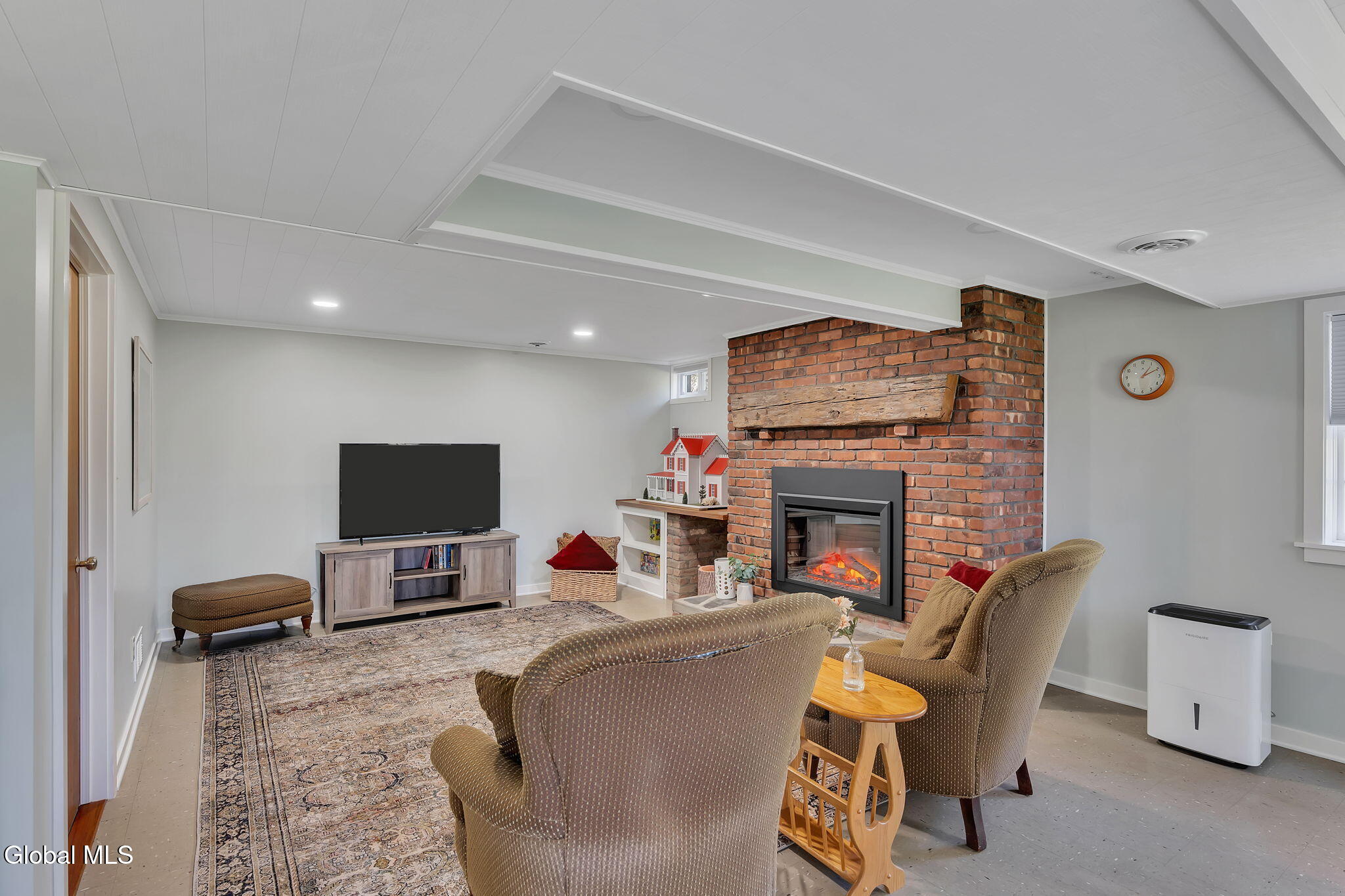 896 Randall Road Niskayuna NY 12309