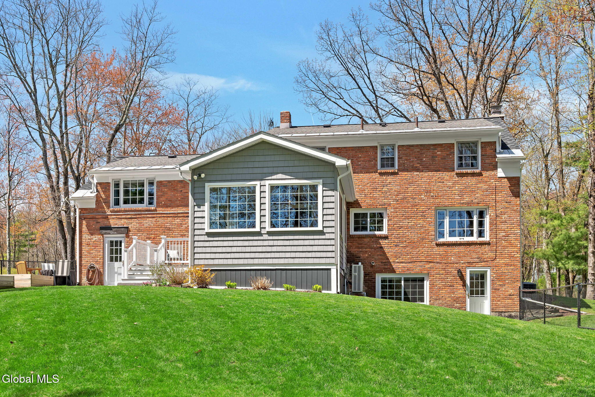 896 Randall Road Niskayuna NY 12309