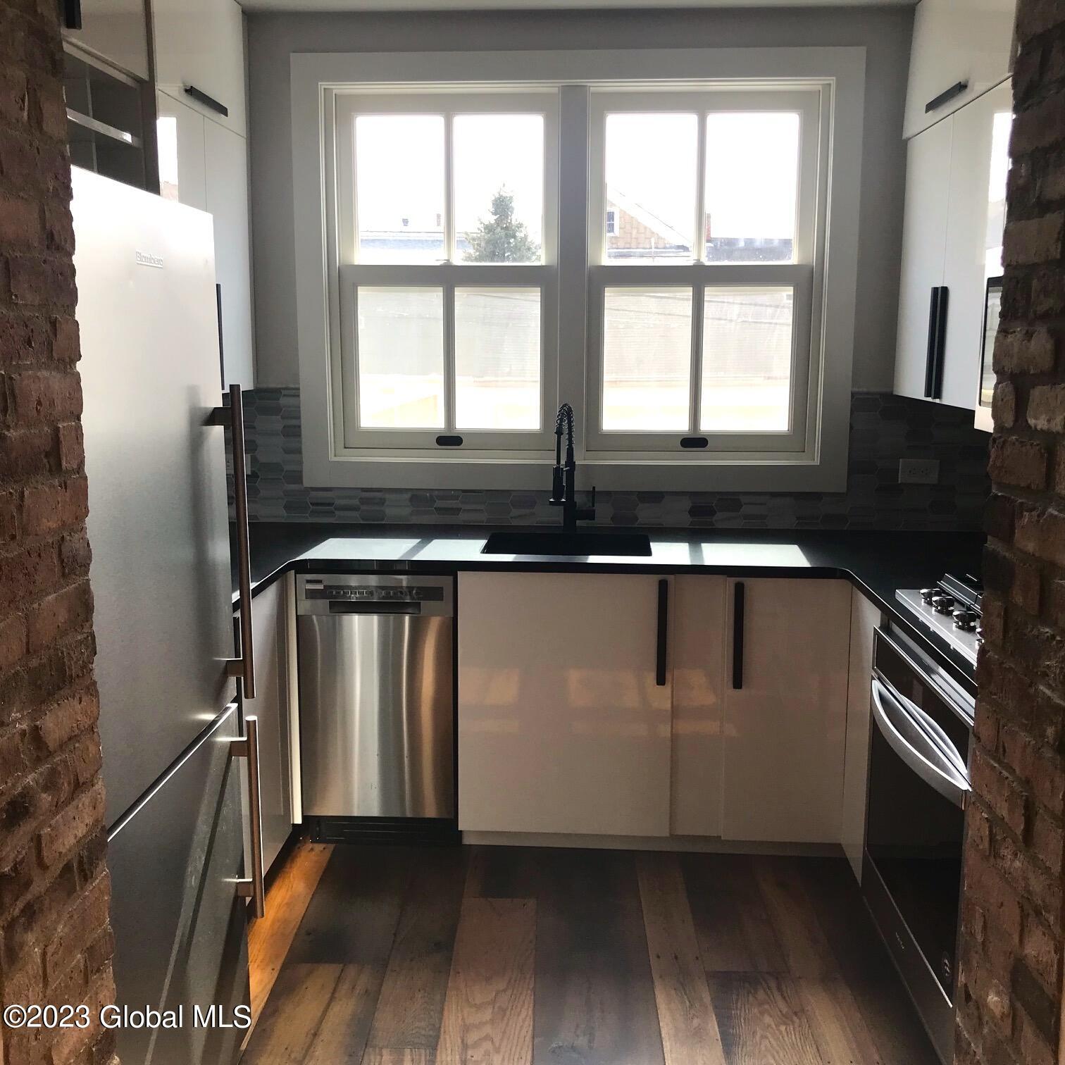 213 Robinson Street Hudson NY 12534
