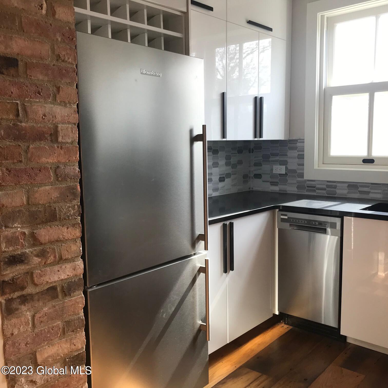 213 Robinson Street Hudson NY 12534