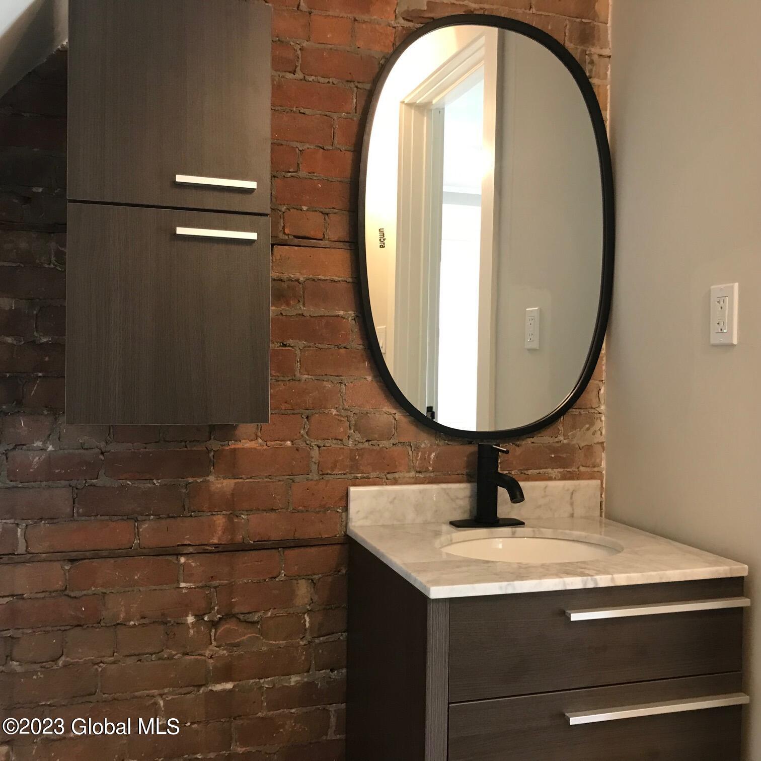 213 Robinson Street Hudson NY 12534