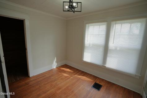 467 Locust Avenue Amsterdam NY 12010