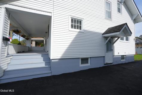 467 Locust Avenue Amsterdam NY 12010