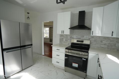 467 Locust Avenue Amsterdam NY 12010