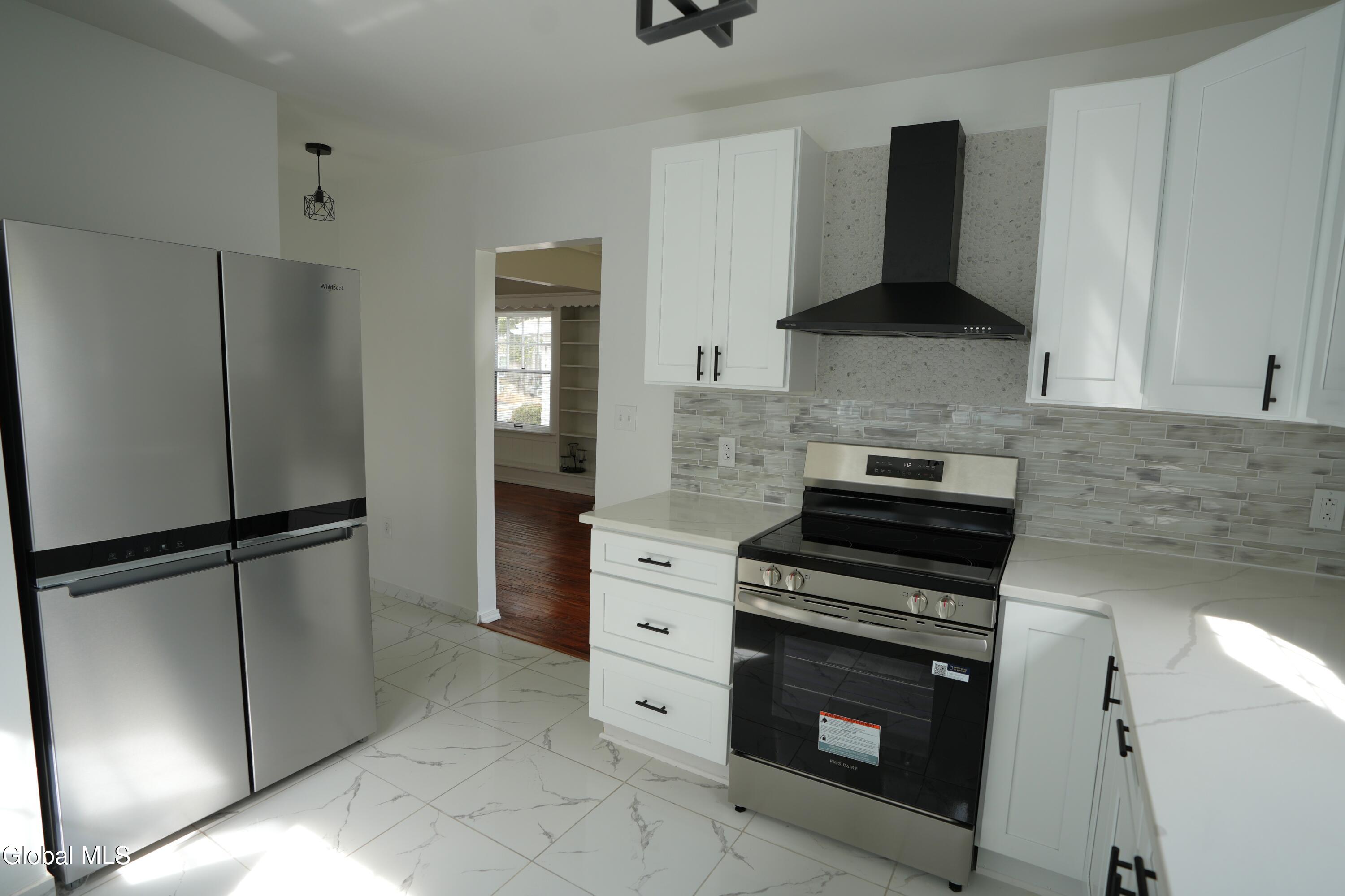 467 Locust Avenue Amsterdam NY 12010