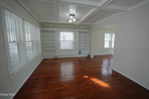 467 Locust Avenue Amsterdam NY 12010