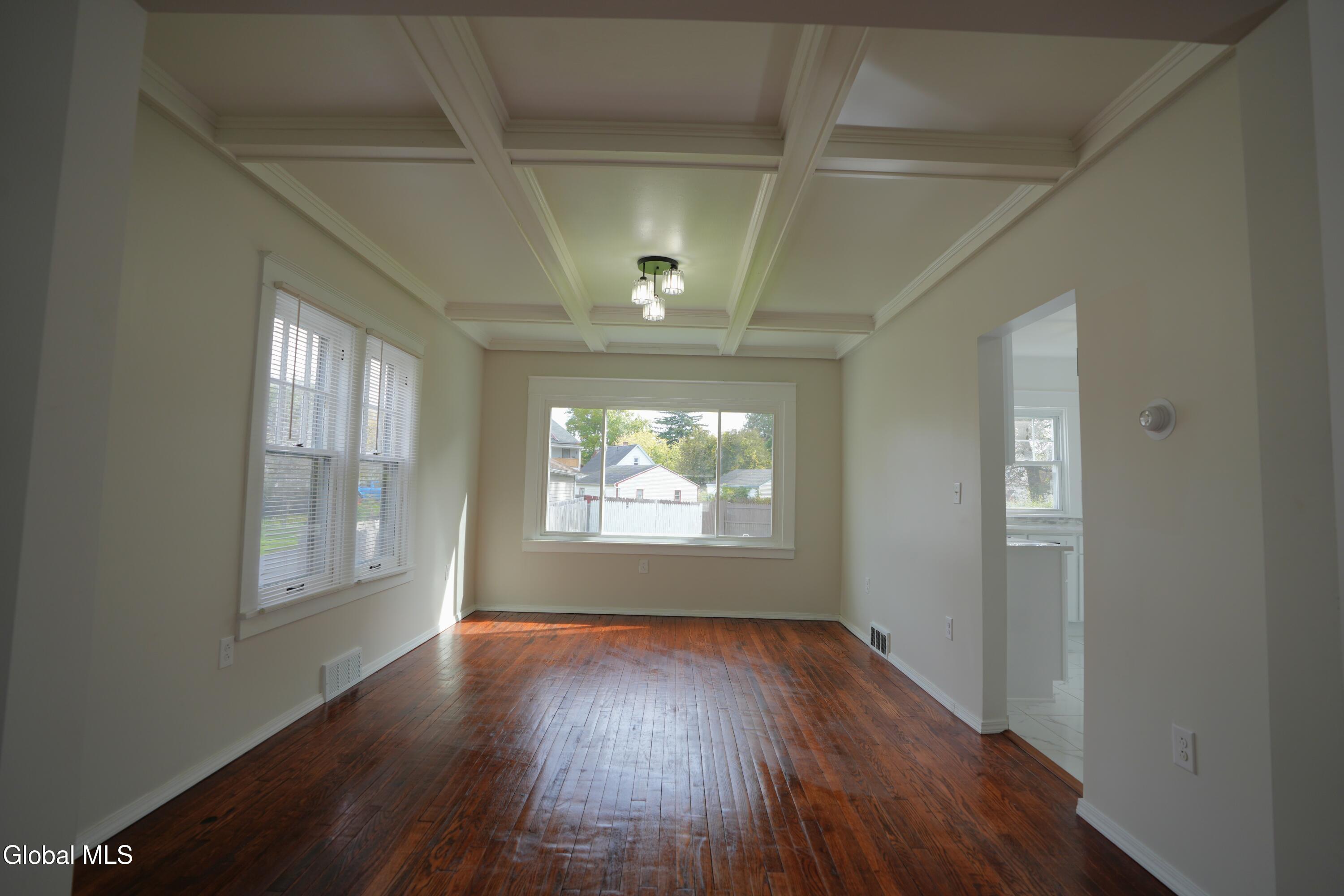 467 Locust Avenue Amsterdam NY 12010