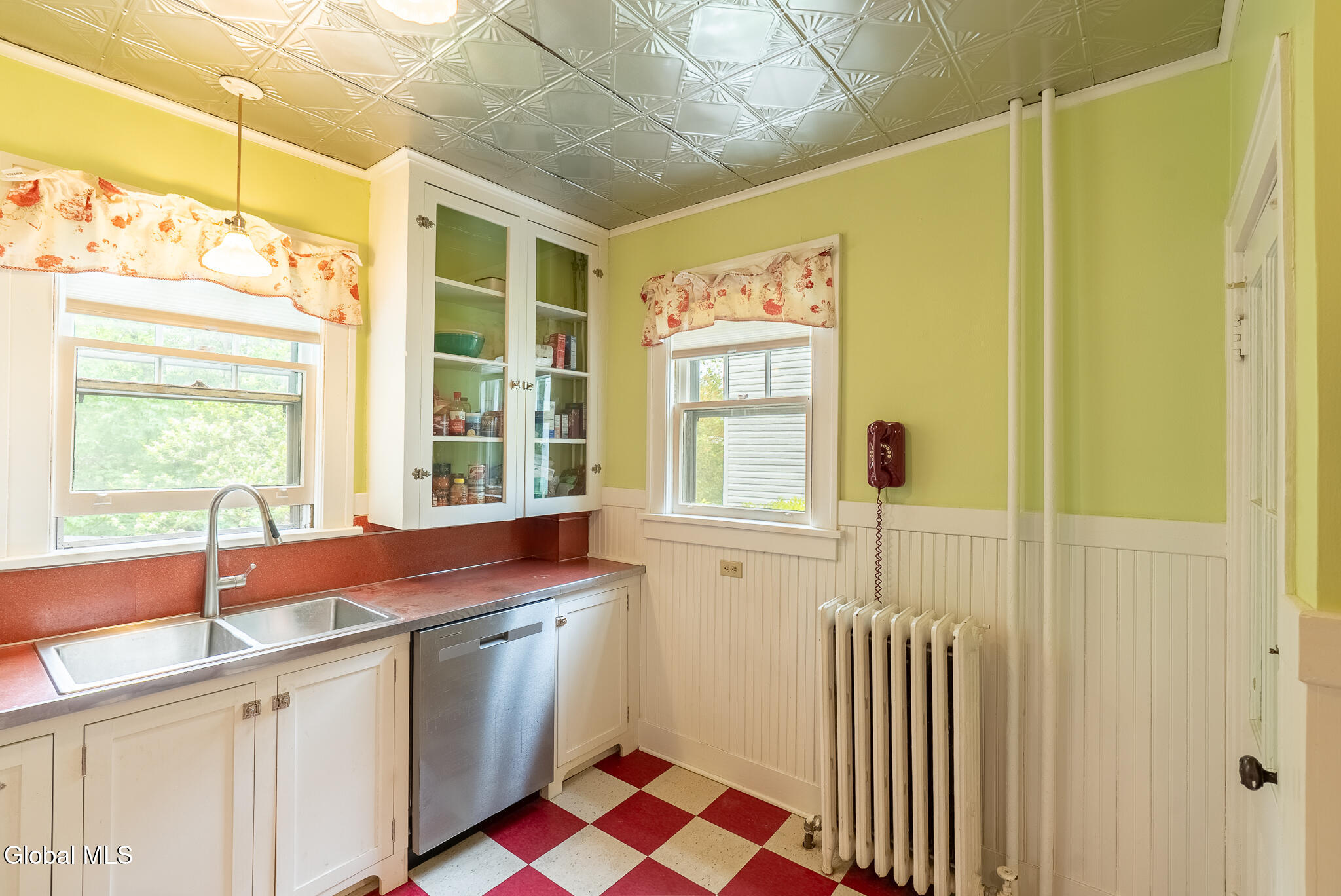 30 Bancker Street Albany NY 12208