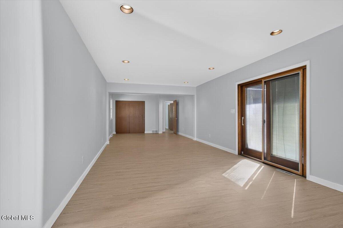 1 Kenmore Avenue Schenectady NY 12304