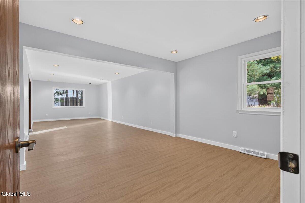 1 Kenmore Avenue Schenectady NY 12304