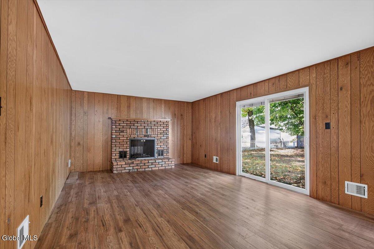1 Kenmore Avenue Schenectady NY 12304