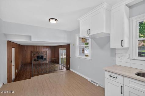 1 Kenmore Avenue Schenectady NY 12304