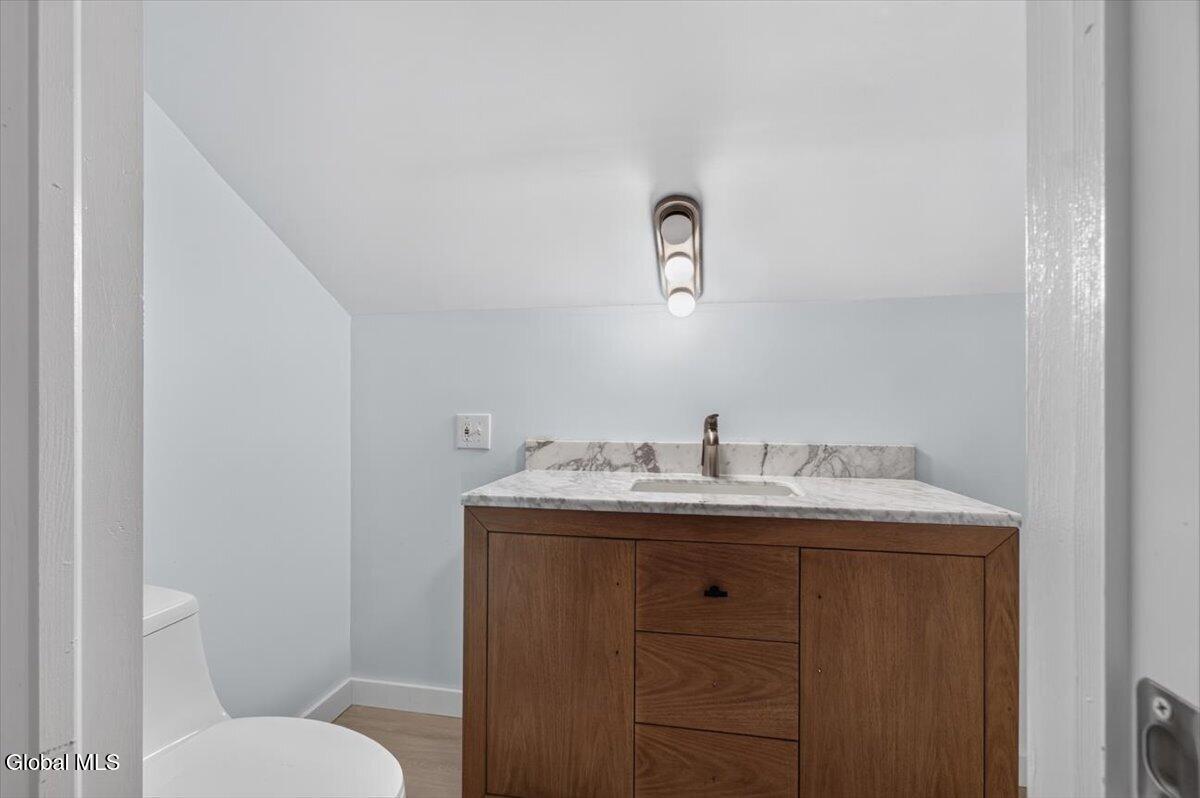 1 Kenmore Avenue Schenectady NY 12304