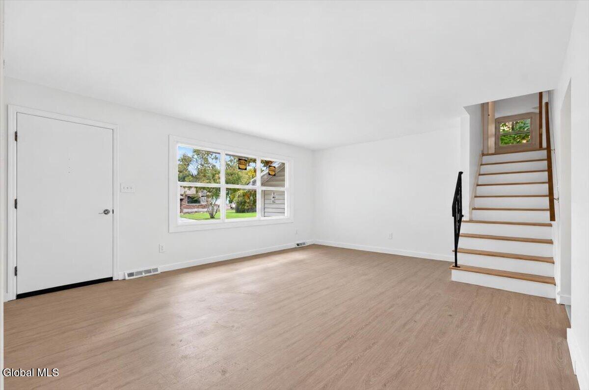 1 Kenmore Avenue Schenectady NY 12304