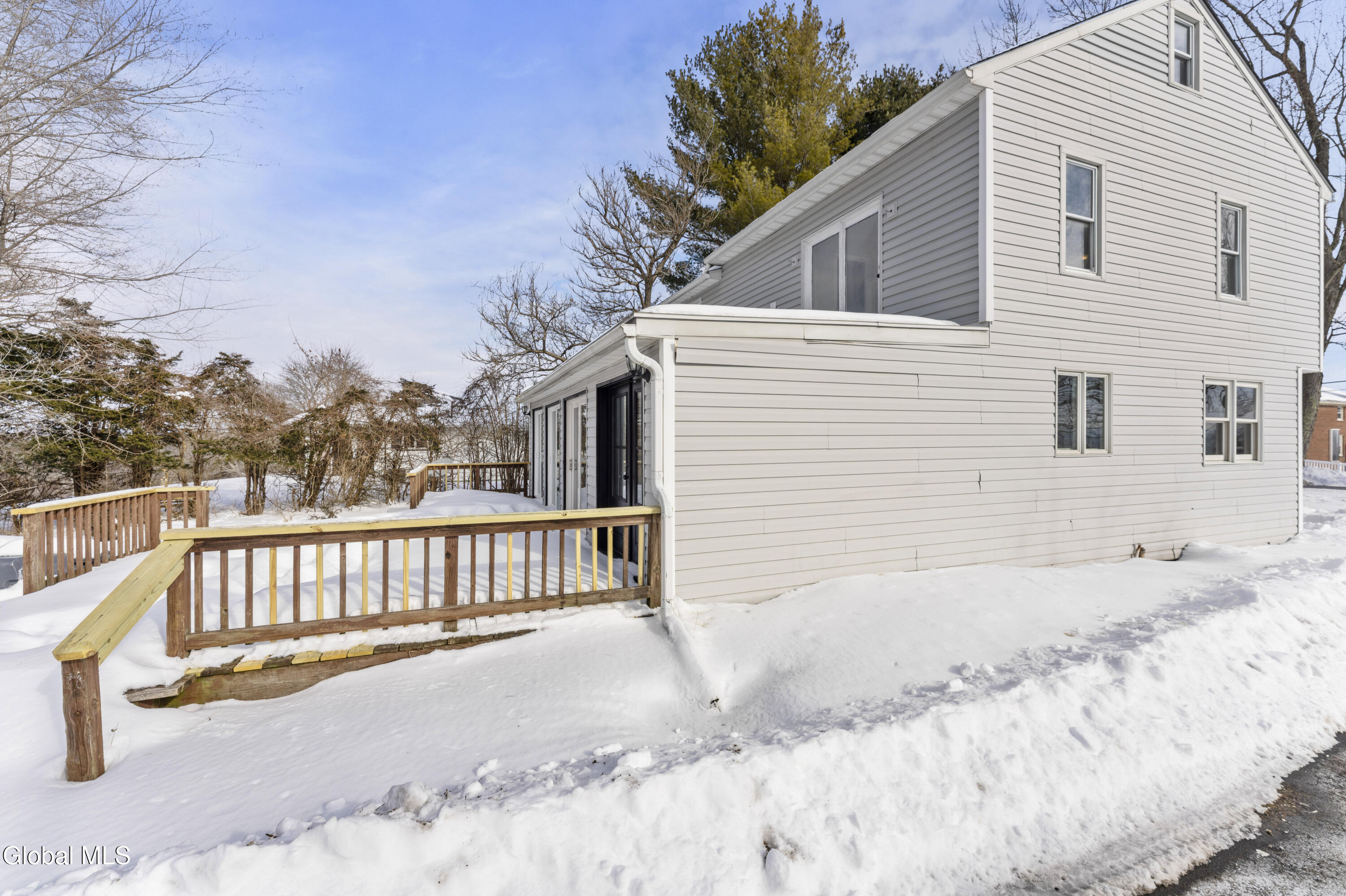2221 Route 385 Athens NY 12015