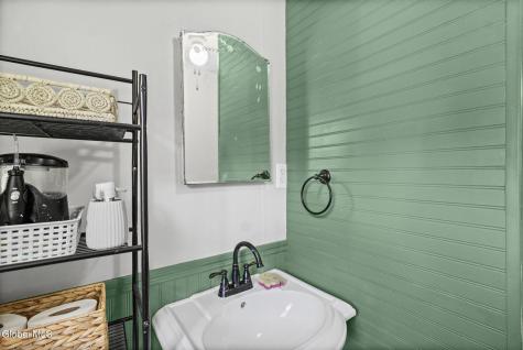 116 Seaman Avenue Castleton NY 12033