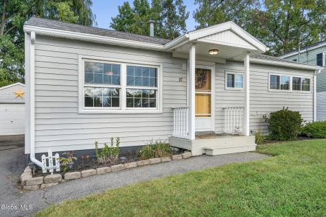 37 Jones Drive Schenectady NY 12309