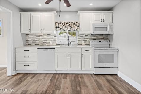 37 Jones Drive Schenectady NY 12309