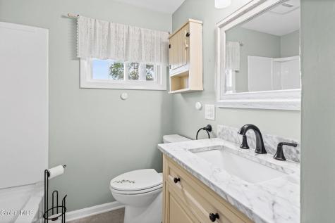 37 Jones Drive Schenectady NY 12309