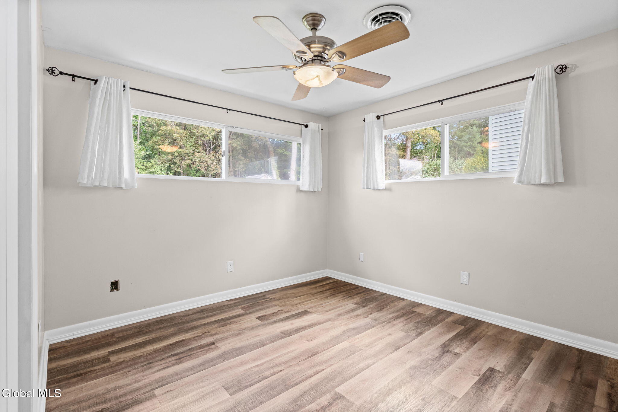 37 Jones Drive Schenectady NY 12309