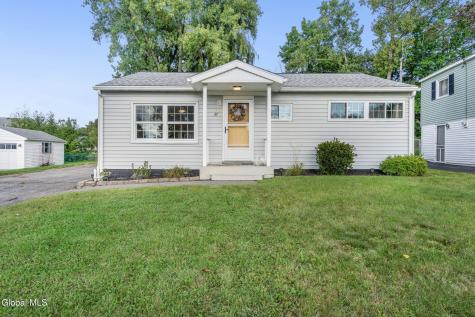 37 Jones Drive Schenectady NY 12309