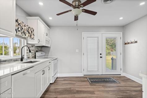 37 Jones Drive Schenectady NY 12309