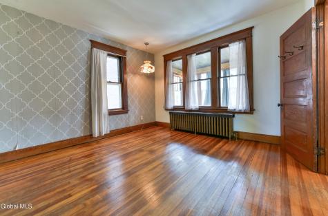19 Albion Avenue Albany NY 12209