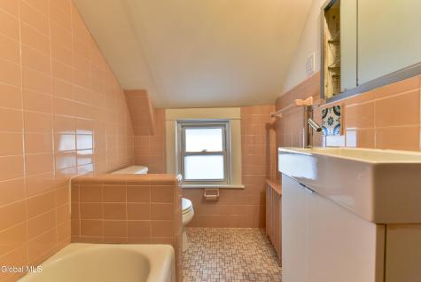 19 Albion Avenue Albany NY 12209