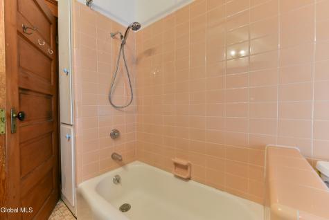 19 Albion Avenue Albany NY 12209