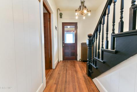 19 Albion Avenue Albany NY 12209