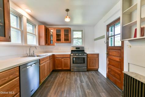 19 Albion Avenue Albany NY 12209
