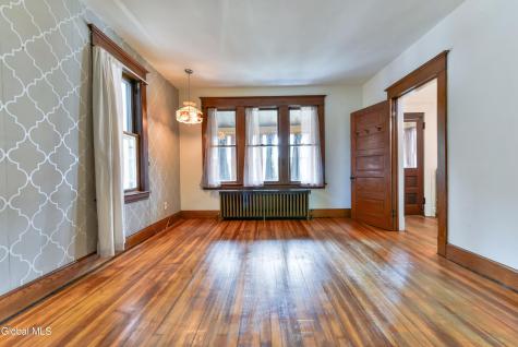 19 Albion Avenue Albany NY 12209
