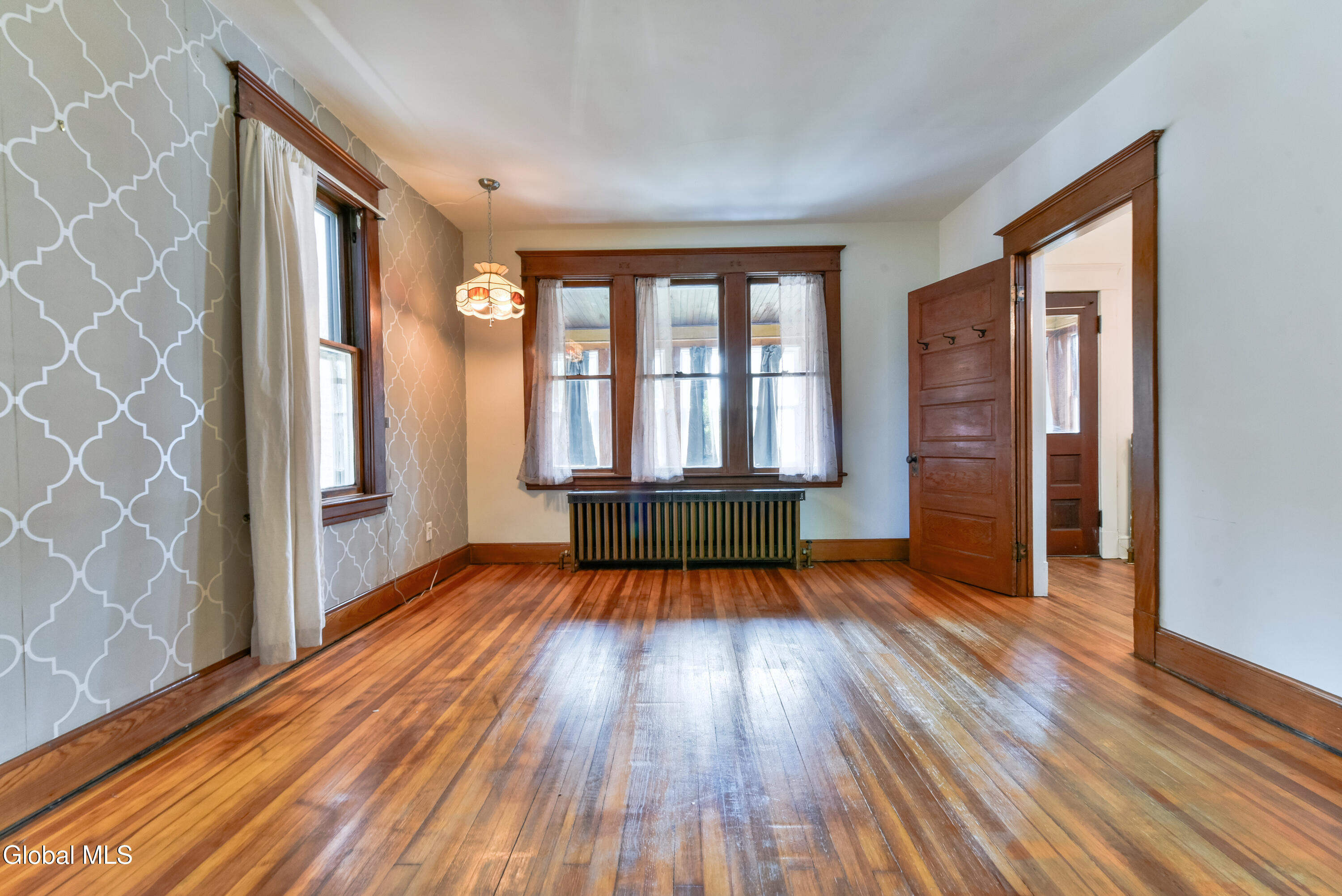 19 Albion Avenue Albany NY 12209