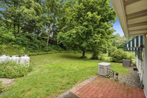 1782 Pangburn Road Duanesburg NY 12056