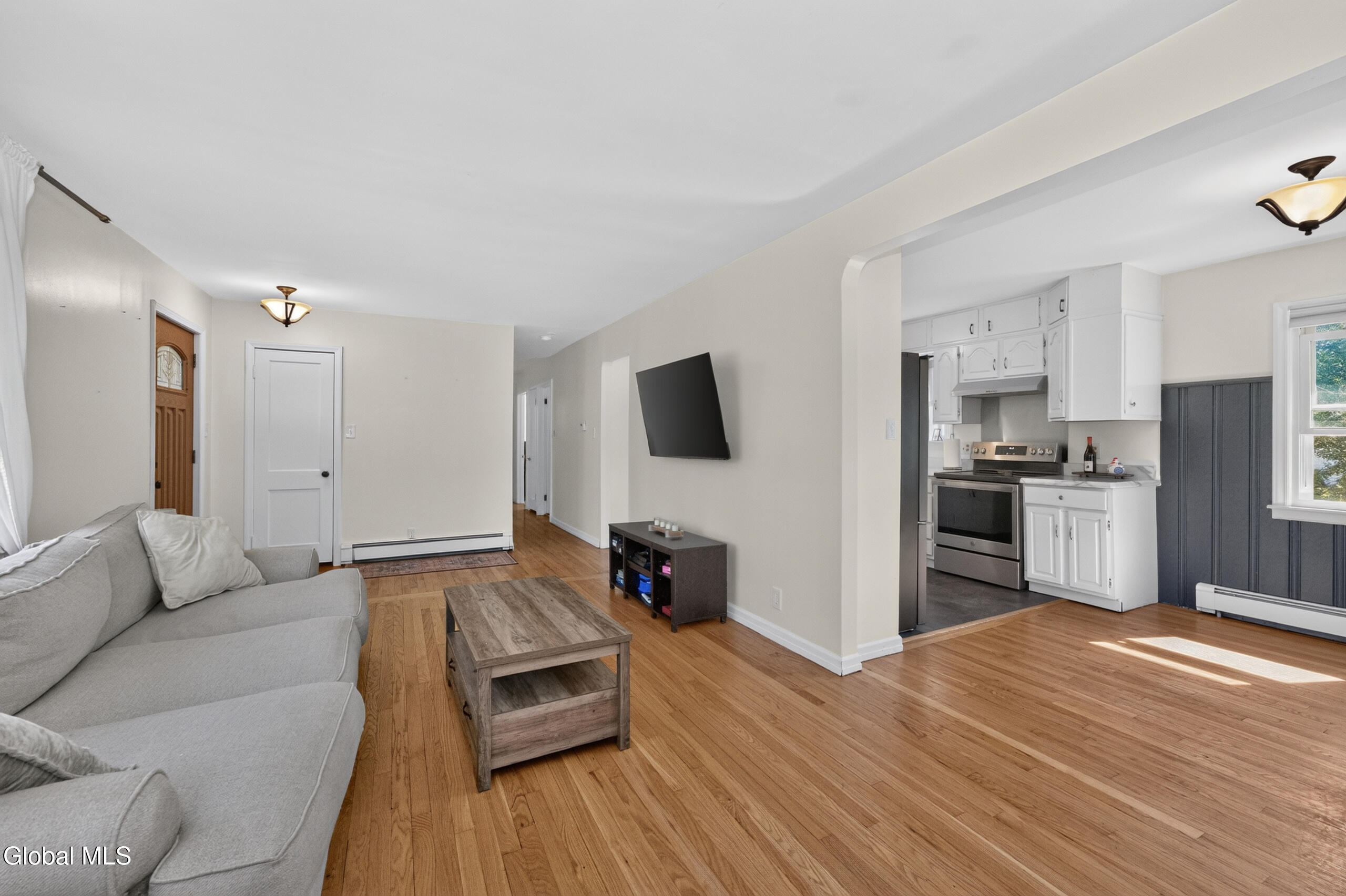 8 Gardner Road Wynantskill NY 12198