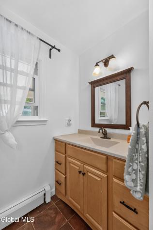 8 Gardner Road Wynantskill NY 12198