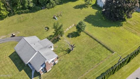 8 Gardner Road Wynantskill NY 12198