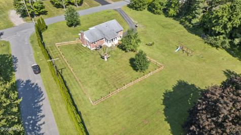 8 Gardner Road Wynantskill NY 12198