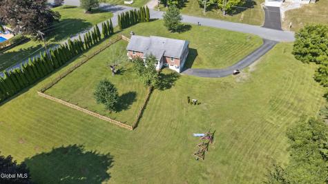 8 Gardner Road Wynantskill NY 12198