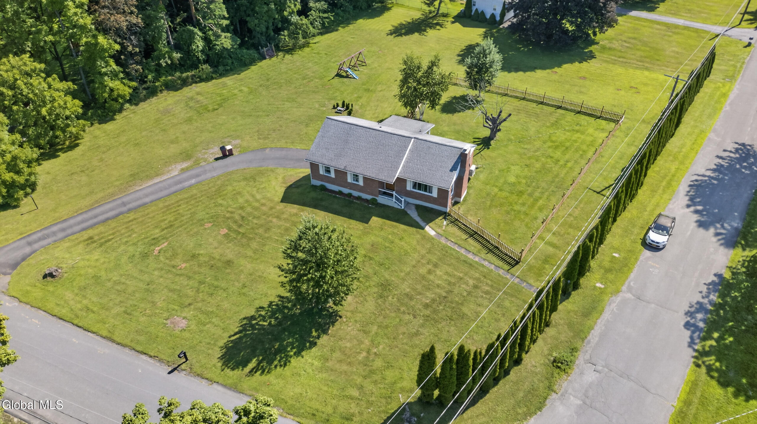 8 Gardner Road Wynantskill NY 12198