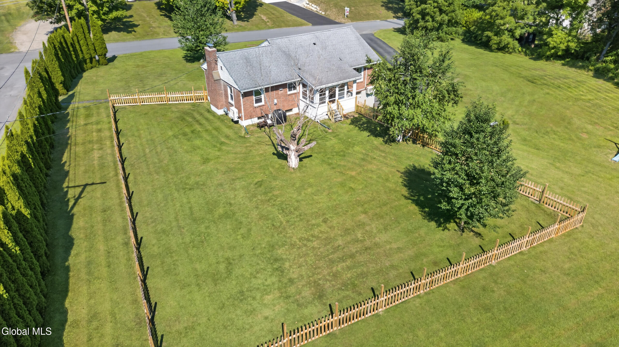 8 Gardner Road Wynantskill NY 12198