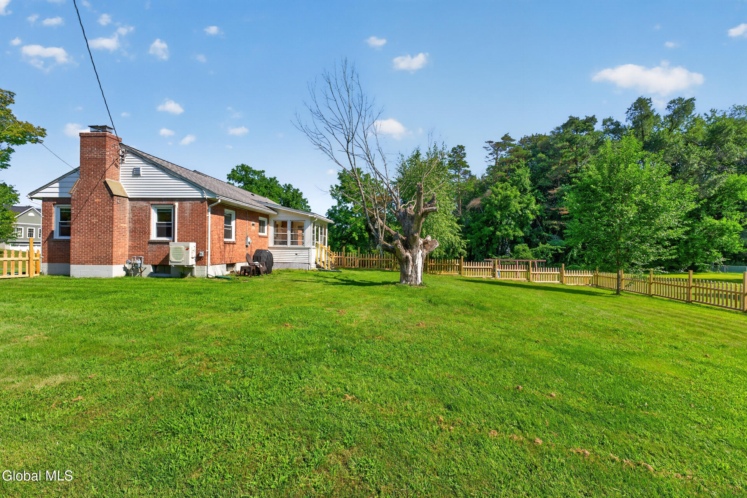 8 Gardner Road Wynantskill NY 12198