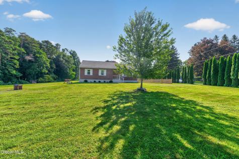 8 Gardner Road Wynantskill NY 12198